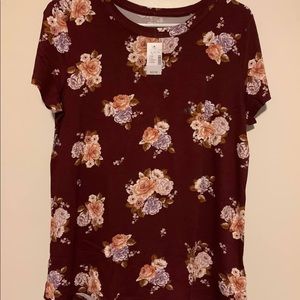 Maurices 24/7 red floral crew neck